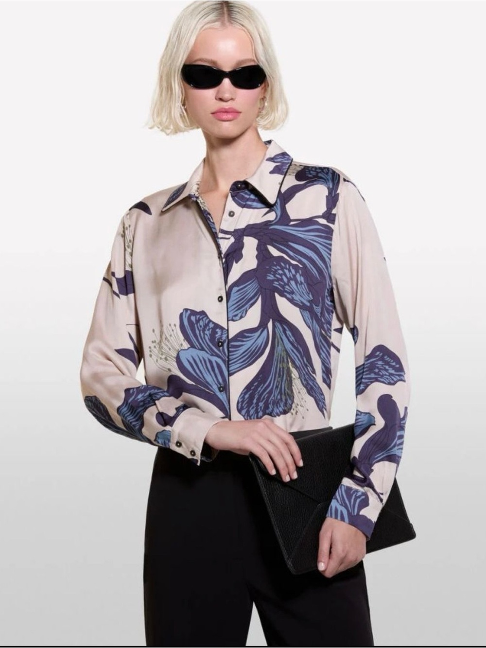 Sisley 100% Viscose Floral Button Up Blouse XS Beige Blue Long Sleeve Top